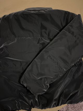 Chaqueta acolchada negra impermeable 15 años