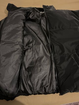 Chaqueta acolchada negra impermeable 15 años