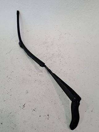 BRAZO LIMPIA DELANTERO IZQUIERDO RENAULT CAPTUR II (3)