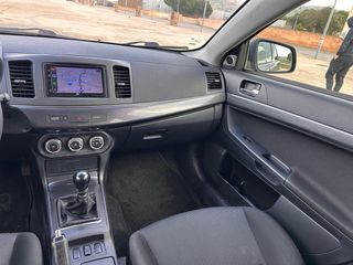 Mitsubishi Lancer 2010