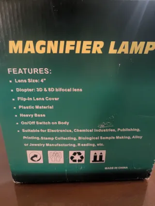 Lámpara LED flexo con lupa