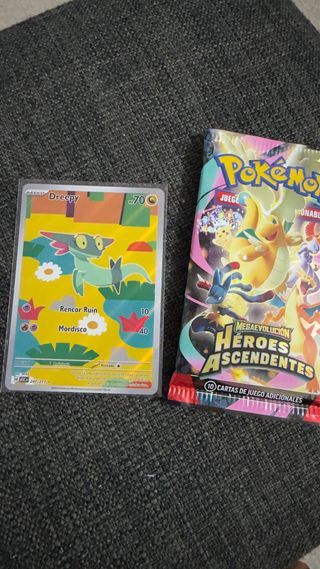 Carta Pokémon Dreepy 247/217