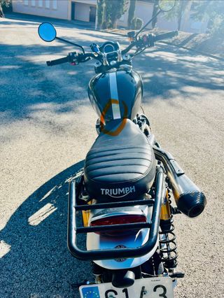Triumph Scrambler 1200 XC
