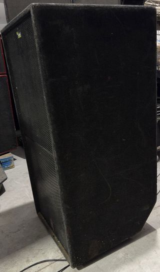 Subgrave Musicson SUB-218 R