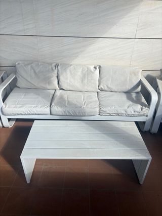 Conjunto terraza blanco