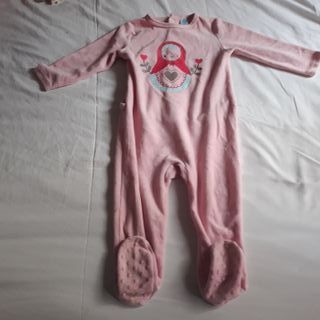Pijama bebé rosa con muñeca rusa