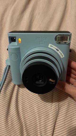 Cámara Instax SQ1 + funda