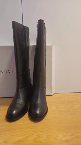 Botas altas de piel negras T38