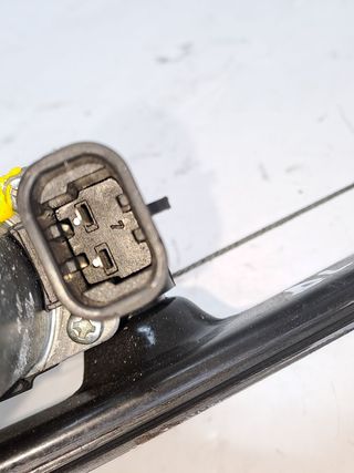 ELEVALUNAS DELANTERO IZQUIERDO FIAT GRANDE PUNTO (199)