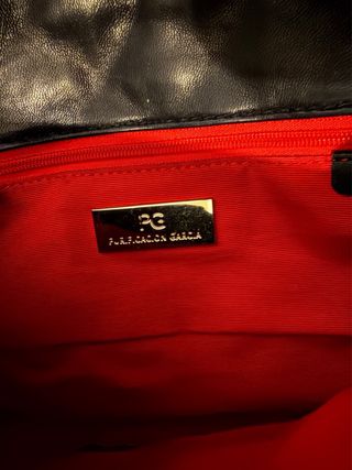 Bolso Purificación García negro acolchado