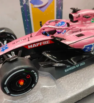 Alpine A522 Rosa Bahrain GP 2022 Alonso