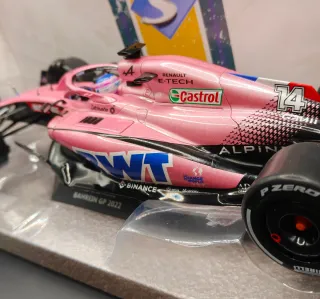 Alpine A522 Rosa Bahrain GP 2022 Alonso