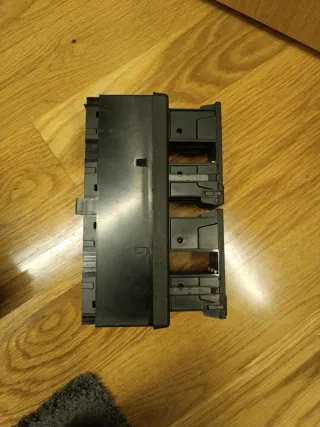 Consola Central BMW E30 con Casetes