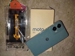 Motorola G35 5G 4gb/128gb +Moto Buds+Armatura custodia