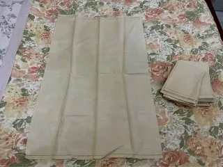 Set 8 Asciugamani Lino Ricamati a Mano