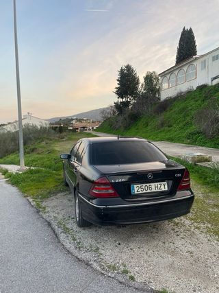 Mercedes-Benz Clase C 2004