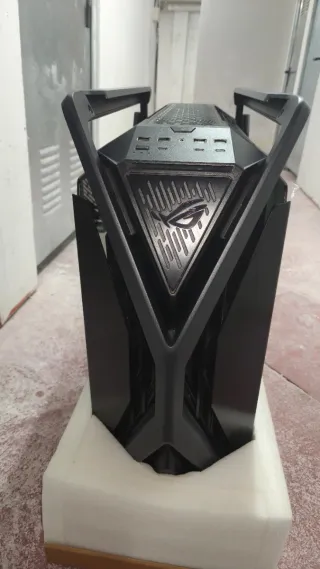 Torre Asus ROG Hyperion