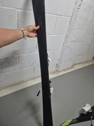 Esquís Wedze azules con fijaciones +botas