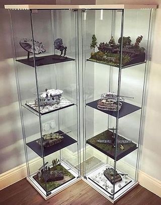 2 vitrinas IKEA DETOLF de cristal