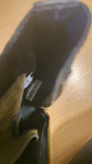 Botines negros tachuelas T38