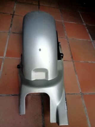 Guardabarros Trasero Honda CBR 600 F2 paso rueda