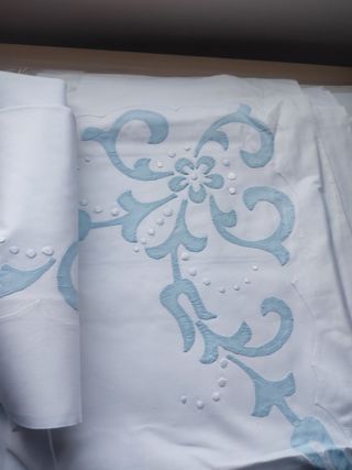 juego SÁBANA y ALMOHADA Ajuar Bordado 200x266