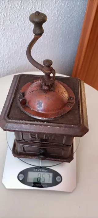 Antiguo Molinillo de Café ELMA