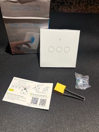 Interruptor Táctil WiFi 3 Gang