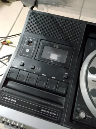 Stereo Giradischi Radio Cassetta Grundig Studio 30