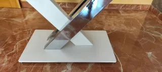 Mesa comedor de cristal y acero - (Extensible)