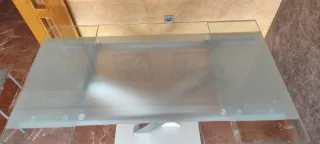 Mesa comedor de cristal y acero - (Extensible)