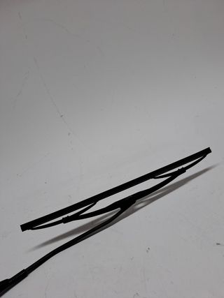 BRAZO LIMPIA TRASERO FORD TRANSIT CONNECT (2)