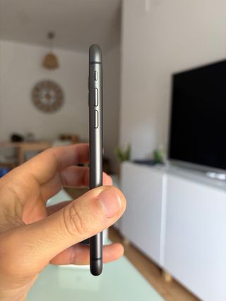 iPhone 11 Negro 128GB Impecable