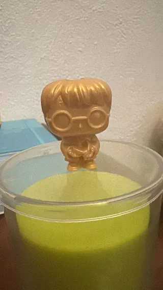 Figura Harry Potter Dorada más colección