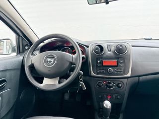 Dacia Sandero 2015