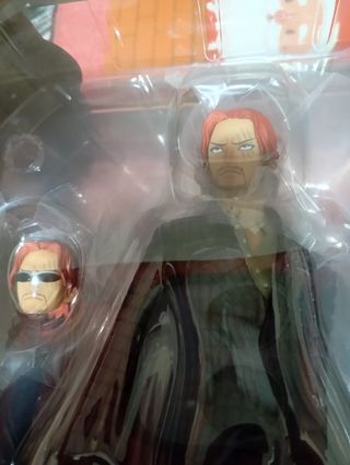 Figura Shanks One Piece P.O.P. Strong Edition