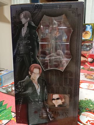 Figura Shanks One Piece P.O.P. Strong Edition