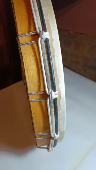 Pandero grande 56 cm con sistema de afinación