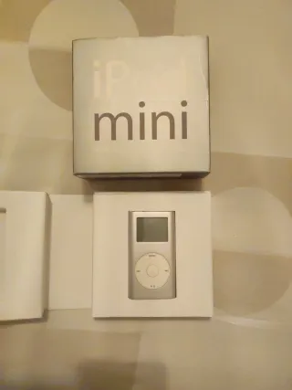 Apple iPod Mini 4GB Plata