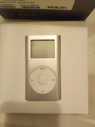 Apple iPod Mini 4GB Plata