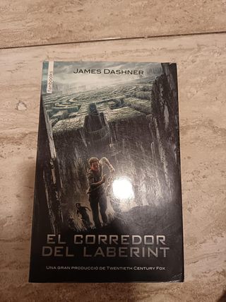 Libro "El corredor del laberint"
