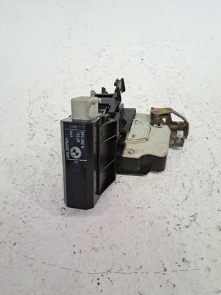 CERRADURA PUERTA DELANTERA DERECHA BMW SERIE 5 TOURING (E39)