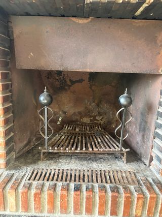 Parrilla para chimenea de metal