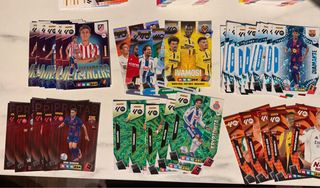Colección Cartas Fútbol Panini Adrenalyn XL 25/26