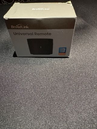 Broadlink RM4 mini Universal Remote