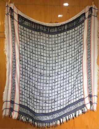 Fular Zara Cuadros Blanco y Negro