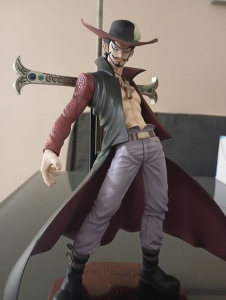 Figura Mihawk One Piece POP