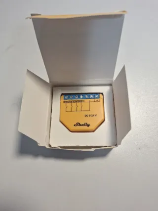 Shelly Plus i4 DC Controlador Inteligente WiFi