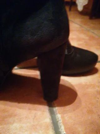 Botines negros tacón