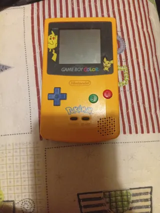 Game Boy Color Pokémon Amarillo